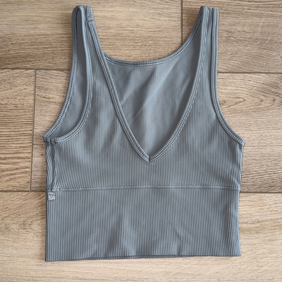 Lululemon Power Pivot Ribbed Tank - Picture 4 of 5